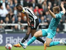  纽卡斯尔联17阵容 