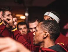 多伦多猛龙内部会议纪要流出——今晚扳平良机，欧联使命明确，团队化学反应显著(纽约尼克斯vs多伦多猛龙)