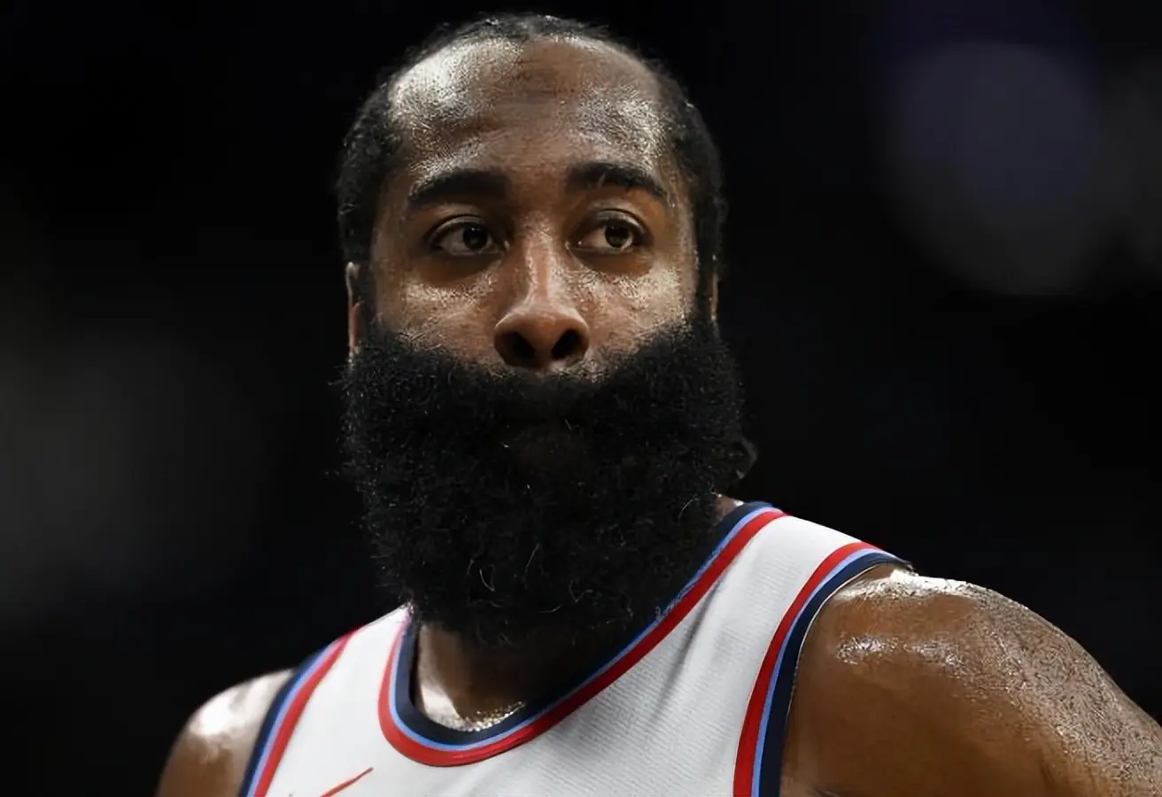 风云突变!洛杉矶湖人赛前门线救险;国王杯版图或变;信心回归;医务组通报恢复(10月27日湖人vs国王)